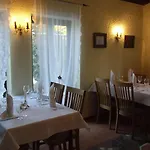 ホテル Landhotel-restaurant Schwalbennest 3*
