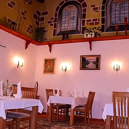 Landhotel-restaurant Schwalbennest Hotel Zierenberg