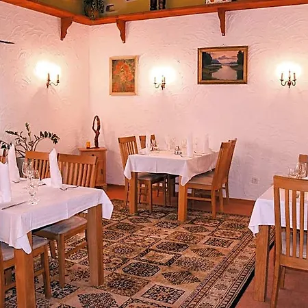 Landhotel-restaurant Schwalbennest Hotel