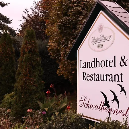 Landhotel-restaurant Schwalbennest ホテル