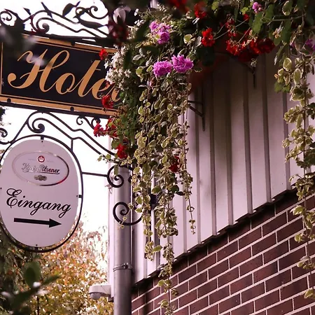 Landhotel-restaurant Schwalbennest ホテル